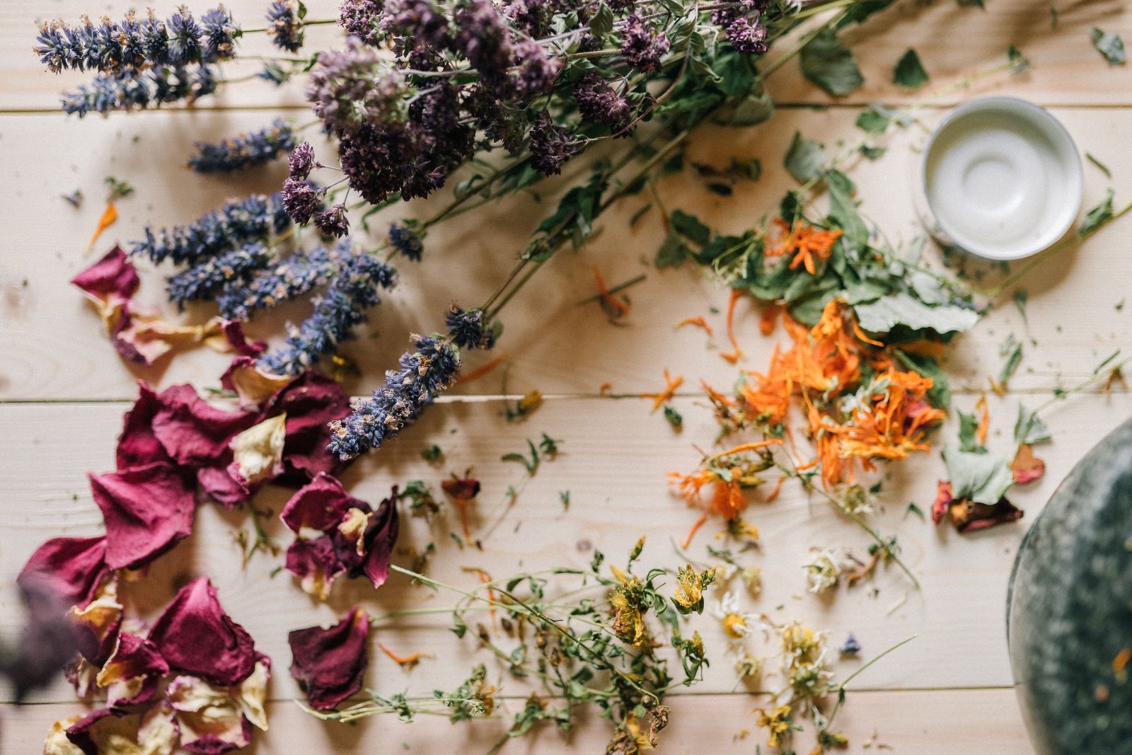 Natural Beauty & Holistic Products